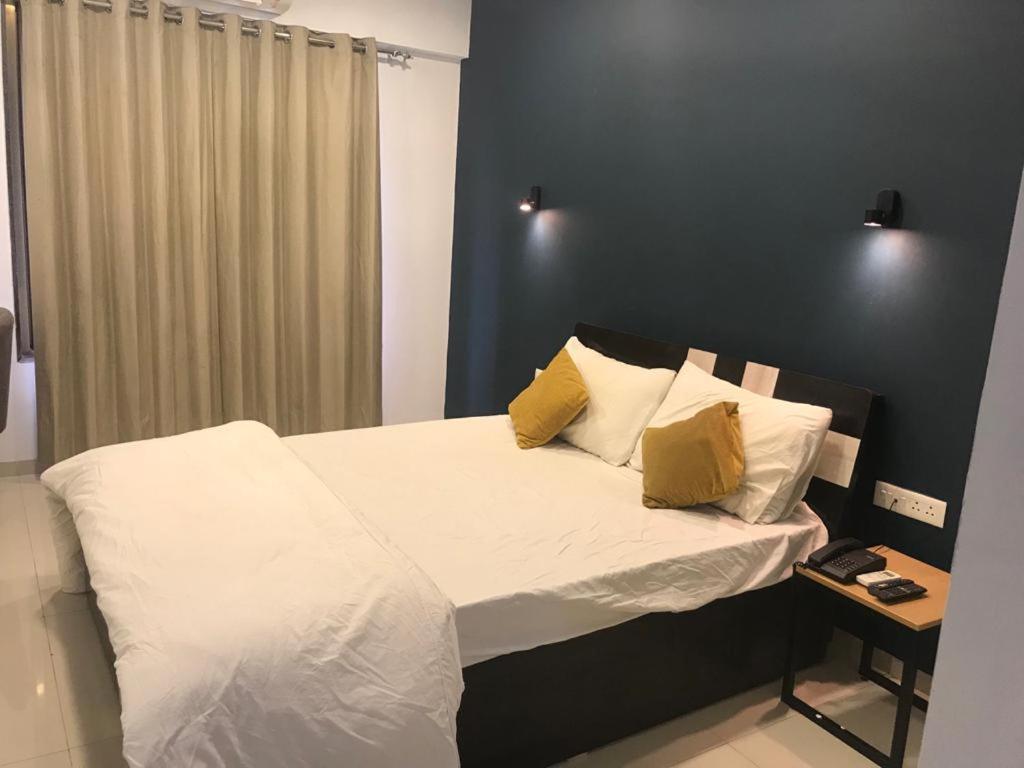 Hooliv Ariana 2* Pune